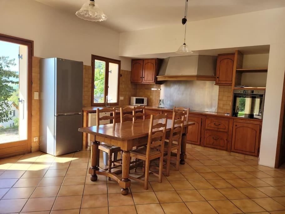 Grand Gites 6 Personnes Uriage Chamrousse Grenoble Revel  Exterior photo