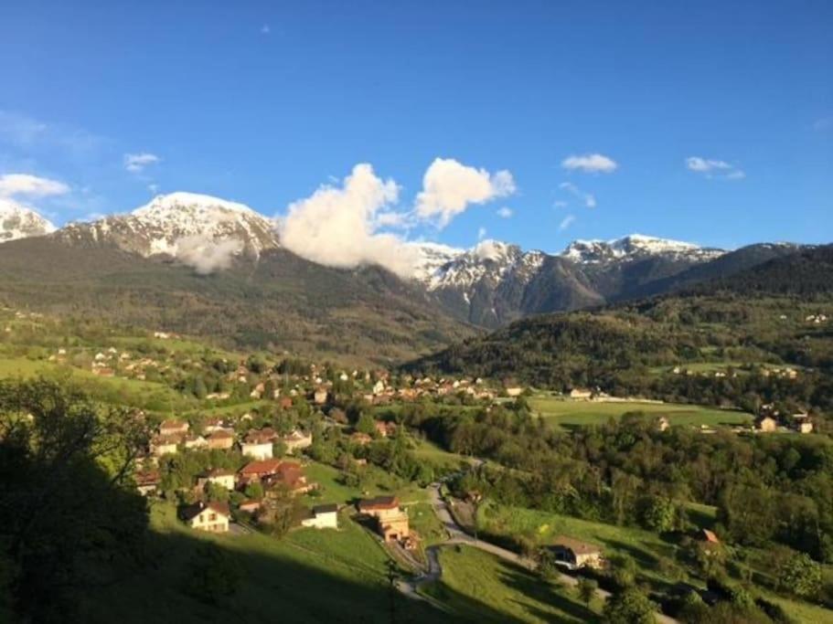 Grand Gites 6 Personnes Uriage Chamrousse Grenoble Revel  Exterior photo